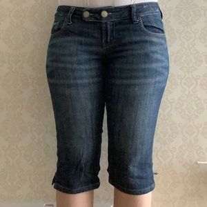🌼2 for $20 American Eagle Denim Capris